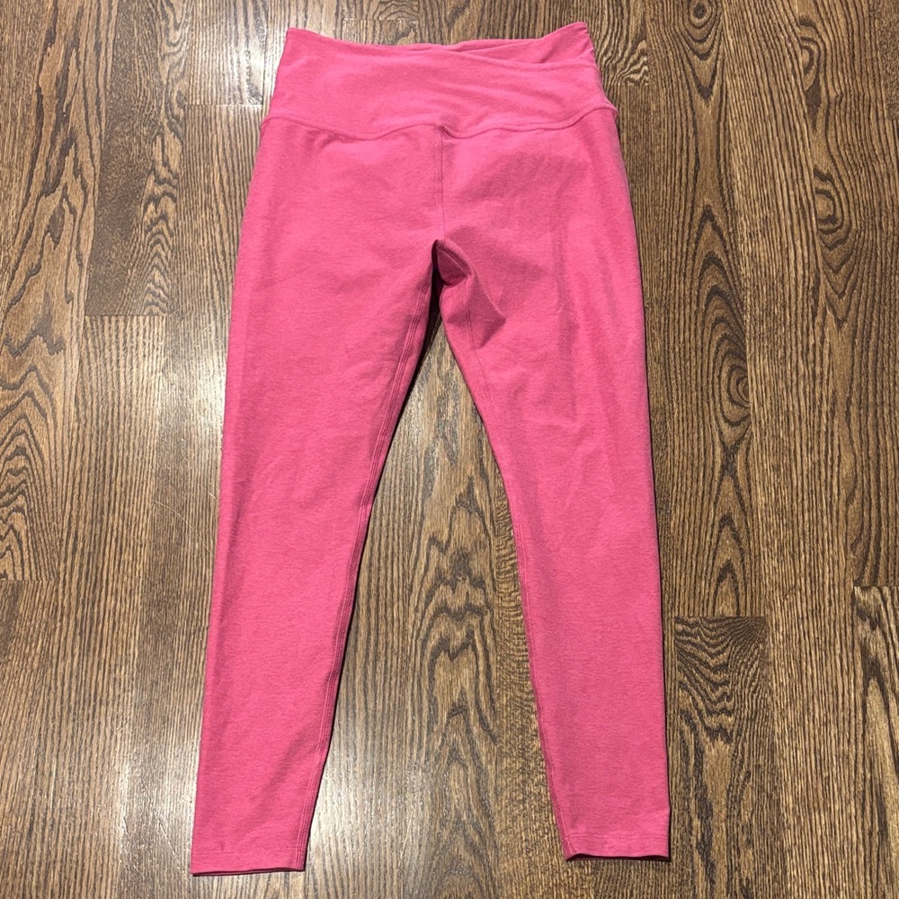 Beyond Yoga Vibrant Pink Leggings